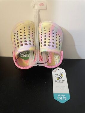 Joybees Kids' Pastel Tie-Dye Sandals - Pink Accent (C4/5)